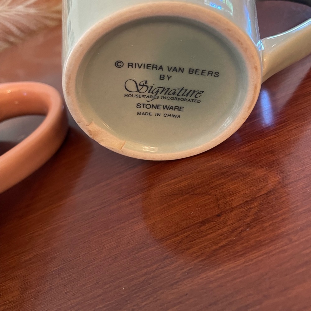 Vintage Ceramic Mug Duo - Terracotta and Sage - Picture 5 of 6
